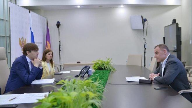 Врио главы Марий Эл встретился с министром просвещения России