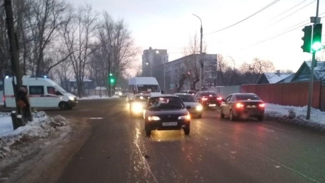 В Волжске под колёсами машины оказался пешеход