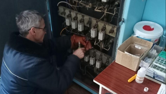 Рабочие Марий Эл восстановили свет в Розовской ЦРБ Куйбышевского района