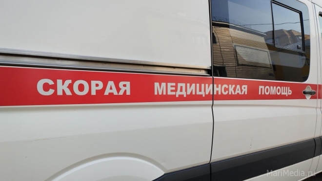 Мальчик, выпавший из окна, госпитализирован