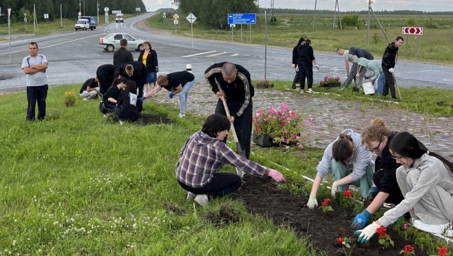 В Горномарийском районе появилась «Аллея выпускников»