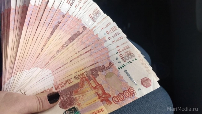 Йошкаролинка перевела лжеброкеру 340 тысяч рублей