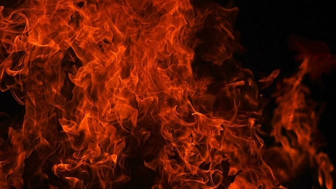 В Йошкар-Оле 12-летняя девочка вынесла из горящей квартиры свою сестру