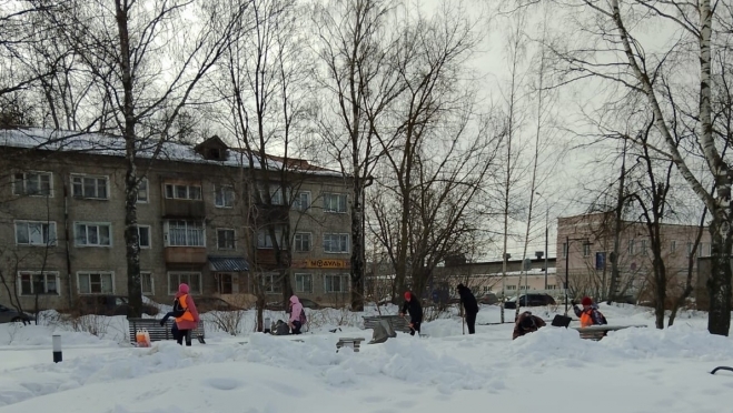 В Йошкар-Оле расчищают любимые места прогулок горожан