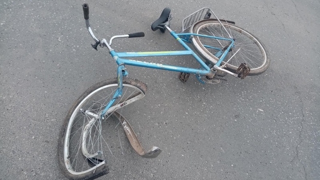 В Параньгинском районе велосипедист попал под грузовик