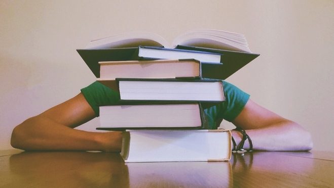 Основная волна ЕГЭ подошла к экватору – впереди резервные дни