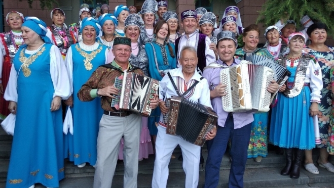 Мариэльский гармонист покорил Крым