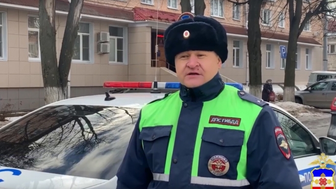 В Марий Эл инспектор ДПС помог доставить задыхавшегося ребёнка до больницы