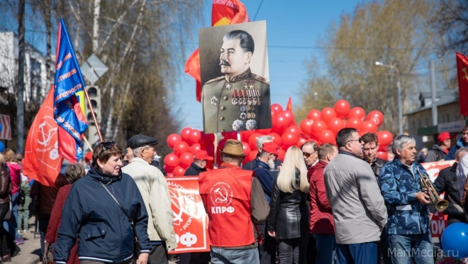 В Нижегородской области установлен памятник Иосифу Сталину
