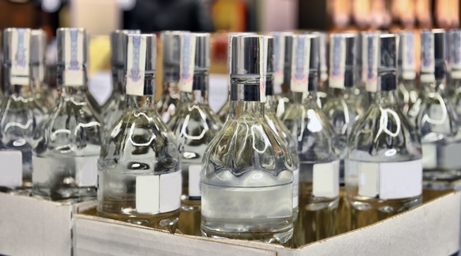 С нового года подорожает водка, коньяк и игристое вино