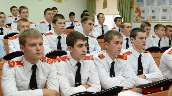 Выпускников Марий Эл приглашают в ведомственные вузы МВД