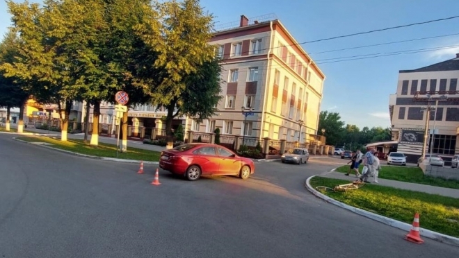 В Йошкар-Оле велосипедист попал под колёса «Лады Веста»