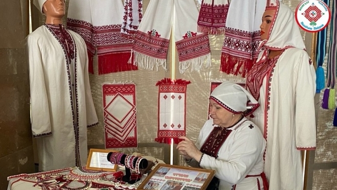 На празднике «Пеледыш пайрем» представят фестиваль национального костюма