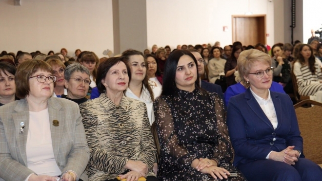 Форум классных руководителей в Йошкар-Оле собрал около 400 педагогов Марий Эл