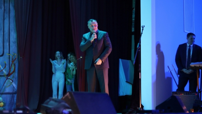 Глава Республики Марий Эл посетил выступление историко-филологического факультета МарГУ