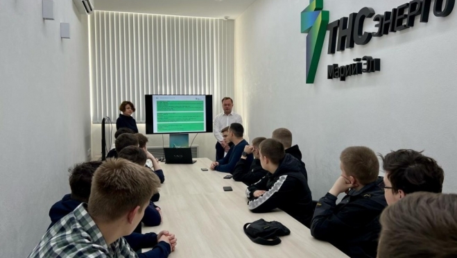Специалисты компании «ТНС энерго Марий Эл» продолжают знакомить учащихся с профессией энергетика