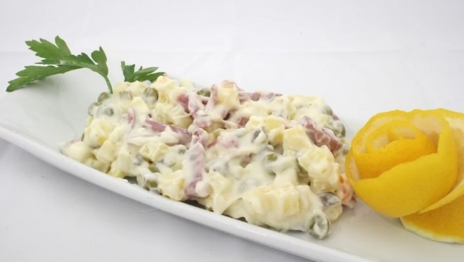 Среднестатистический салат «Оливье» обошелся жителю Марий Эл в 209 рублей 43 копейки