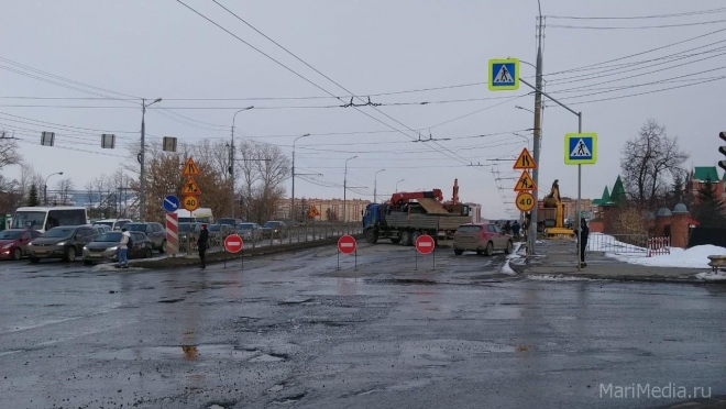 Ремонтные работы на Царьградском проспекте внесли изменения в схему движения троллейбусов