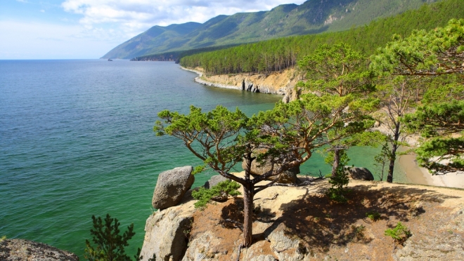 Российские туристы больше всего хотели бы побывать на Байкале, Алтае и Камчатке