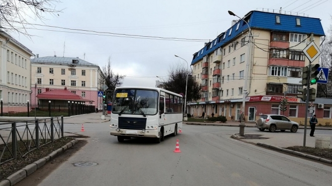 В Йошкар-Оле «ПАЗ» сбил девушку на пешеходном переходе