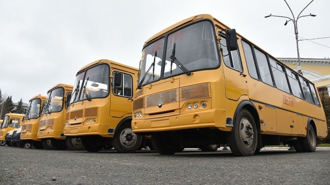 В Волжском районе школьники ежедневно преодолевали расстояние в 1,2 км до школьного автобуса