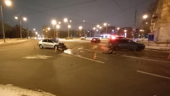 В Йошкар-Оле 4-летняя девочка-пассажир была травмирована в ДТП