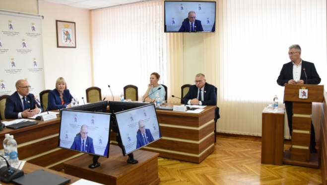 Депутаты Марий Эл ознакомились с поправками, вносимыми в республиканский бюджет