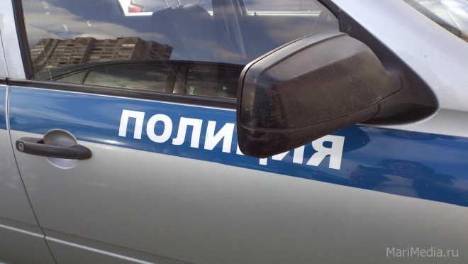 Сотрудники полиции раскрыли поджог грузового автомобиля в Семёновке