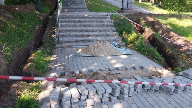 В Козьмодемьянске демонтировали стелу Обелиска Славы