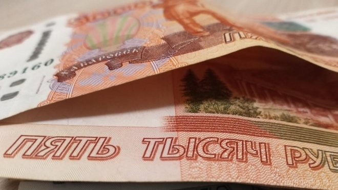 В Татарстане свыше 200 человек получают зарплату больше 1 млн рублей