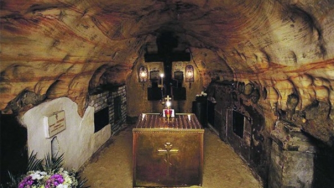 В Псково-Печерском монастыре 386 надгробий признаны культурным наследием