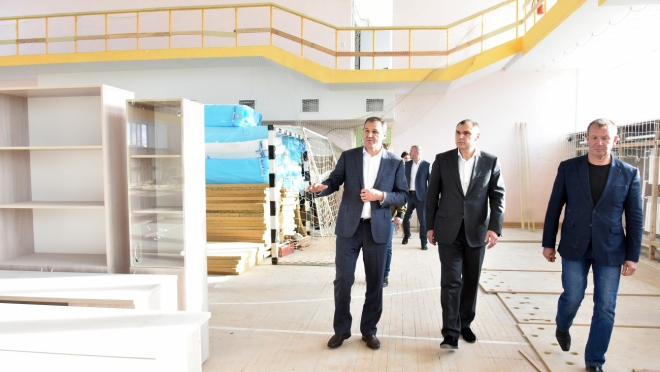 В Волжске завершают реконструкцию Дворца спорта