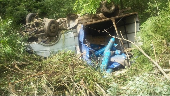 В Мари-Турекском районе перевернулась в кювет «Газель», гружёная кислородными баллонами