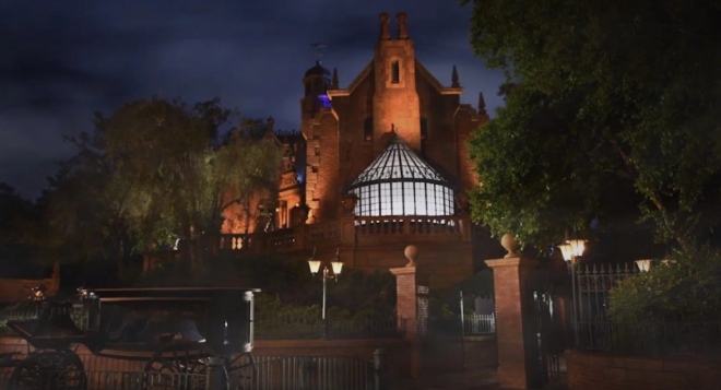 Особняк с привидениями