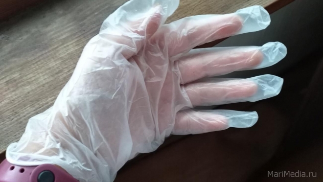 Ношение перчаток в период пандемии признано неэффективной мерой