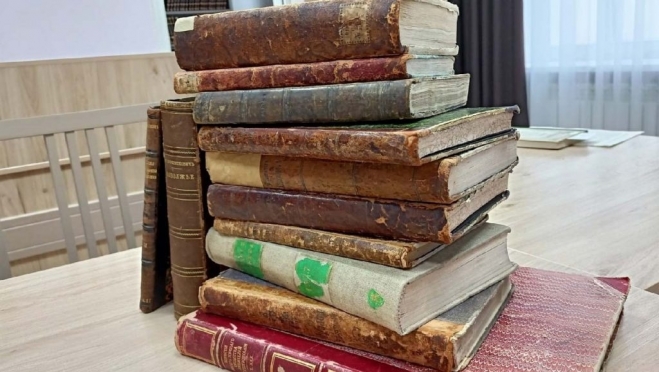 В этом году в главной библиотеке Марий Эл оцифровали девять книжных памятников