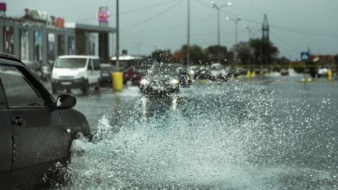 В Марий Эл объявлено экстренное предупреждение — ливень, гроза, град
