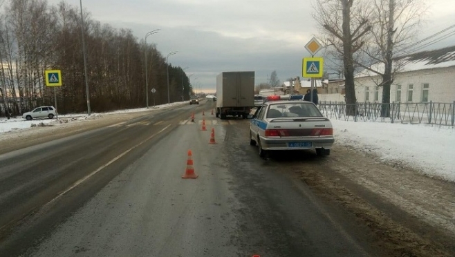 В Марий Эл грузовая Газель сбила пешехода на «зебре»