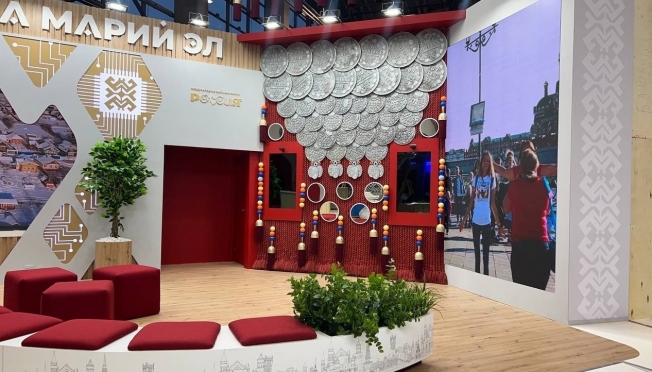 Минобрнауки Марий Эл свозит детей Куйбышевского района на выставку-форум на ВДНХ