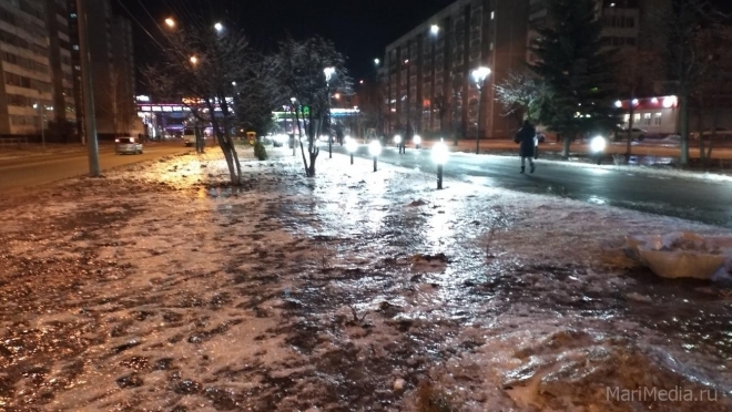 Как передвигаться во время гололедицы — советы травматолога