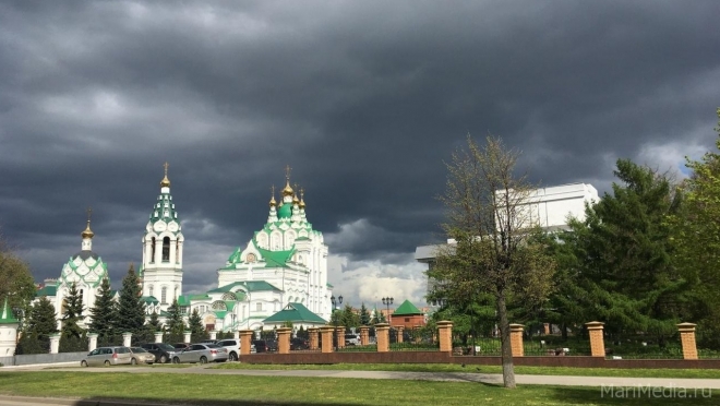 В Марий Эл завтра обещают грозу и ветер