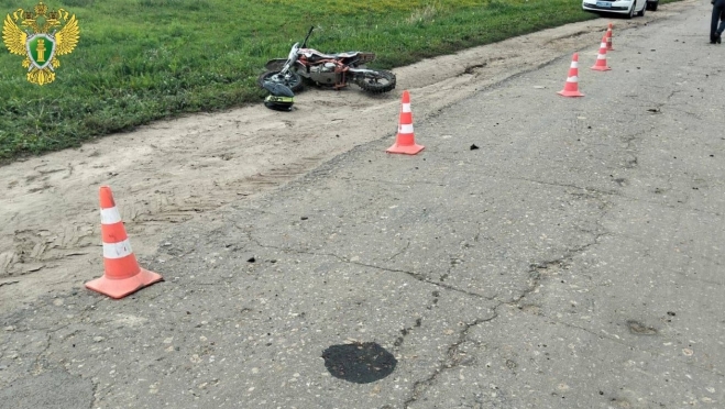 В Оршанском районе на питбайке опрокинулись два подростка