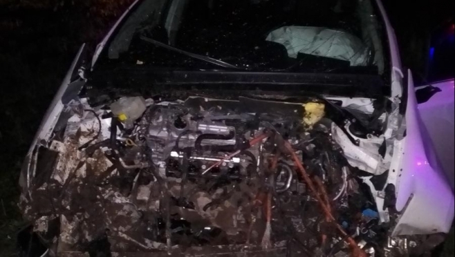 На 3 км автодороги «Помары – Коркатово» Toyota врезалась в бетонный блок