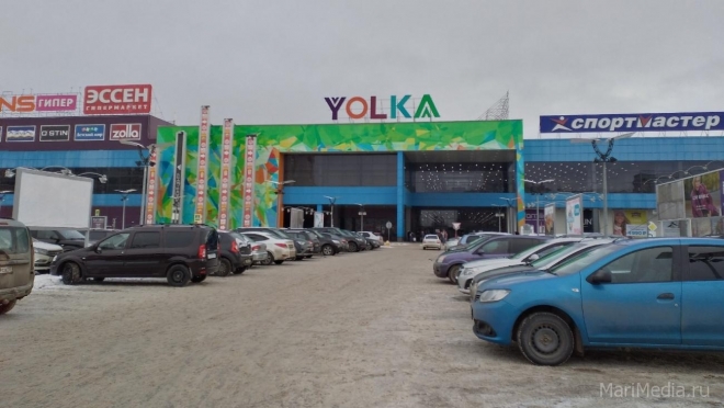 В «Сомбатхее» в крупном торговом центре приставы «наводят порядок»