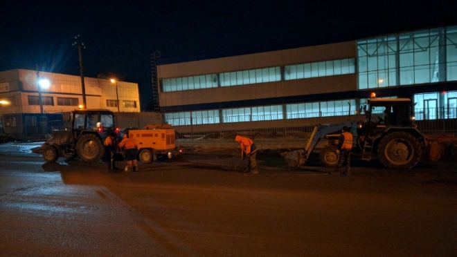 В Йошкар-Оле по ночам дорожные ямы заливают асфальтобетоном