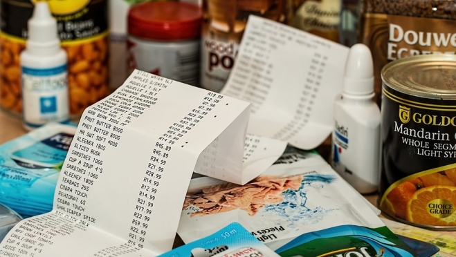 Россияне стали меньше оставлять денег на кассе