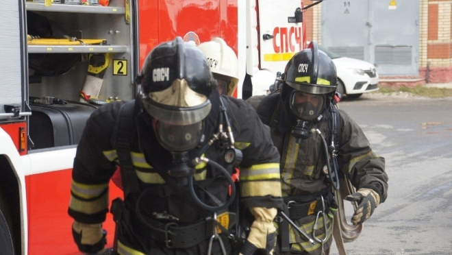 В Йошкар-Оле на тушении дома задействовали 29 пожарных