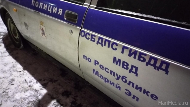 На трассе «Йошкар-Ола – Зеленодольск» с места ДТП увезли в больницу двух человек