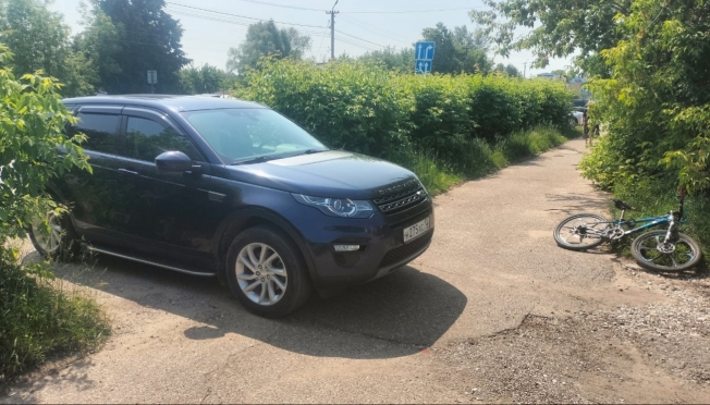 В Козьмодемьянске водитель иномарки сбил мальчика на велосипеде
