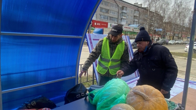 В Йошкар-Оле ремонтируют «синие прилавки»